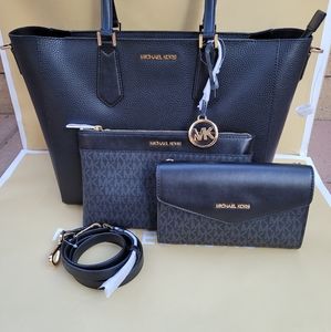 Michael Kors 3-in-1 Kimberly Tote